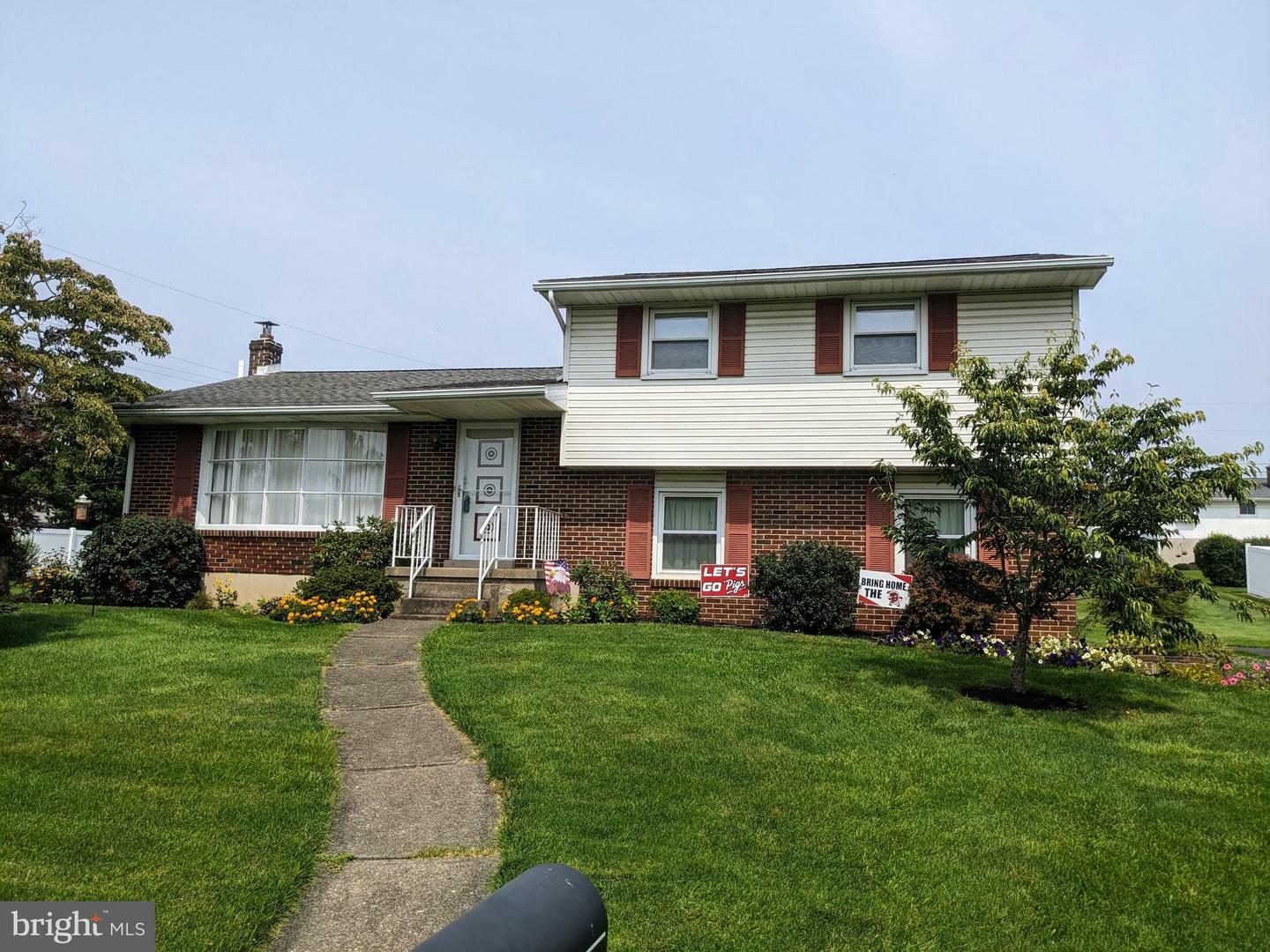 Property Photo:  3225 Edna Terrace Avenue  PA 18020 