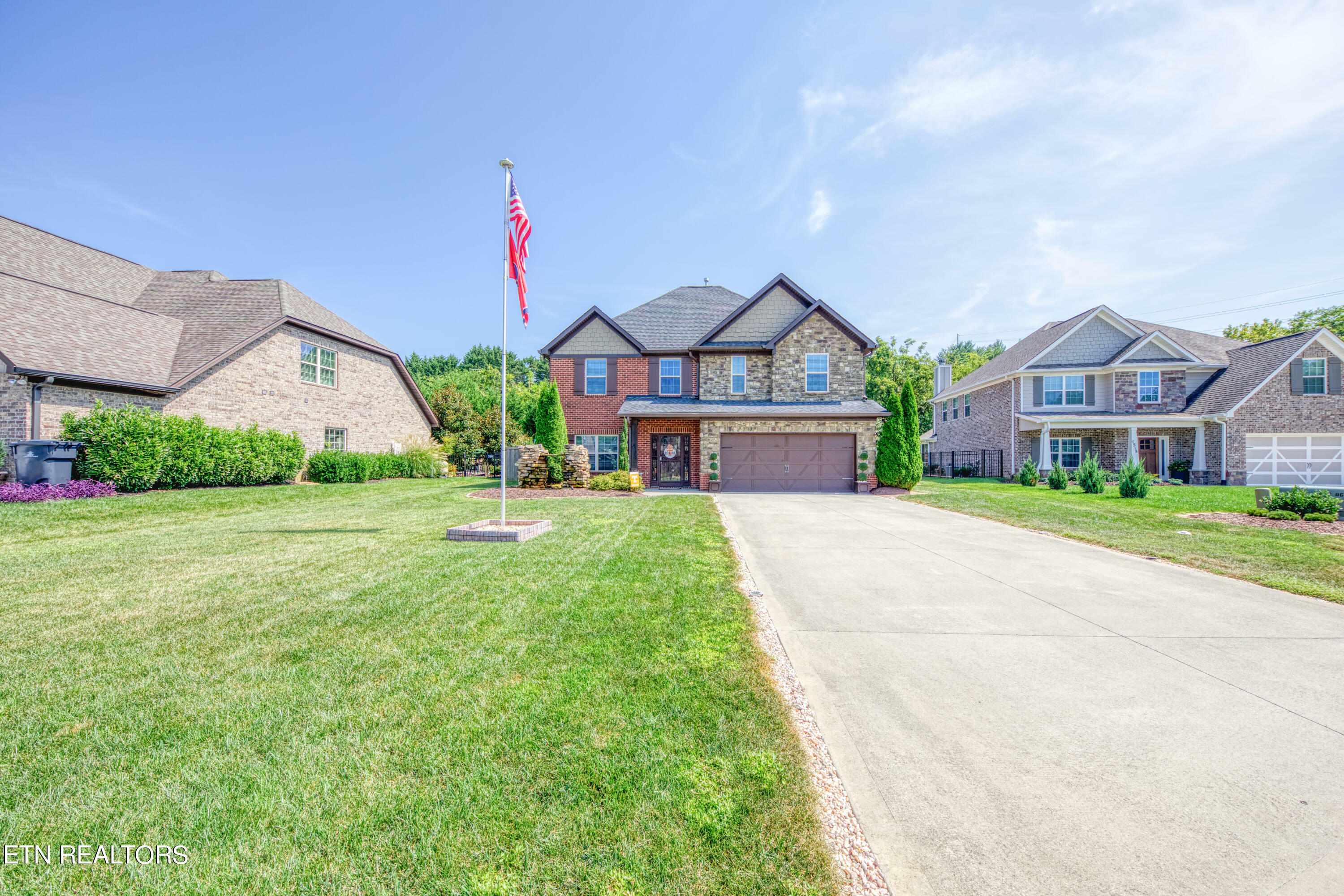 7514 Bellingham Drive  Knoxville TN 37919 photo