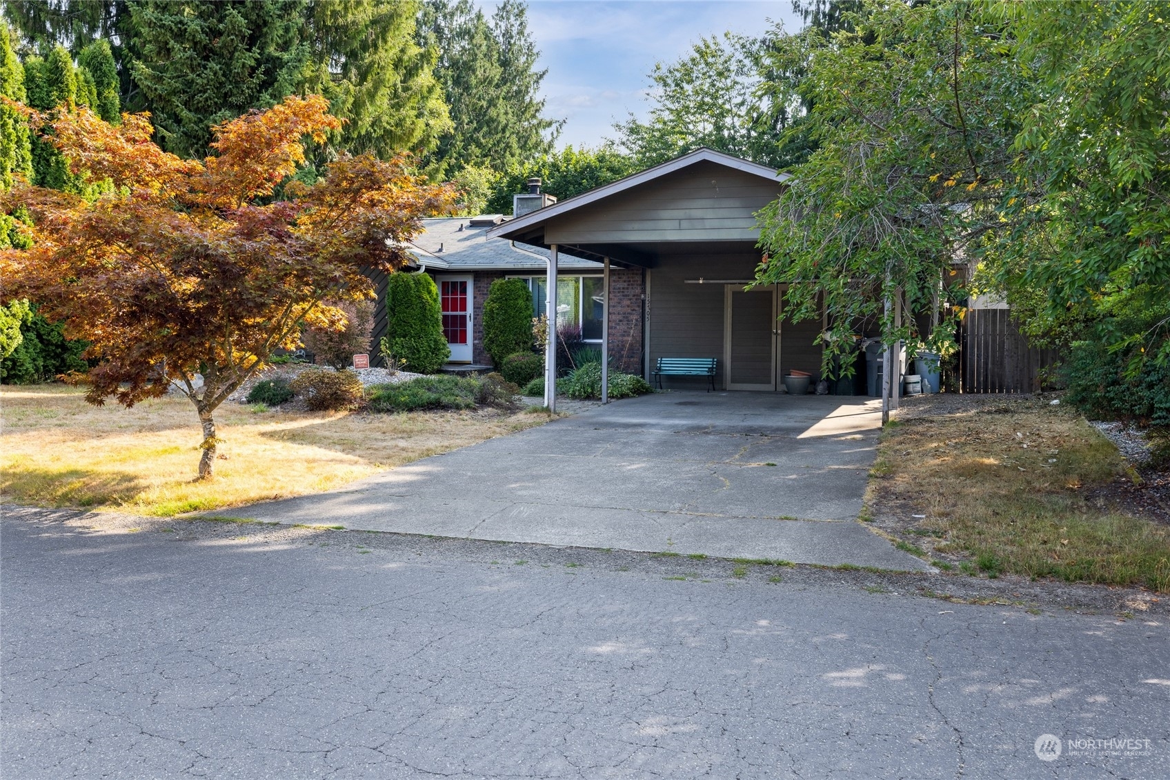 Property Photo: 15705 88th Avenue E WA 98375