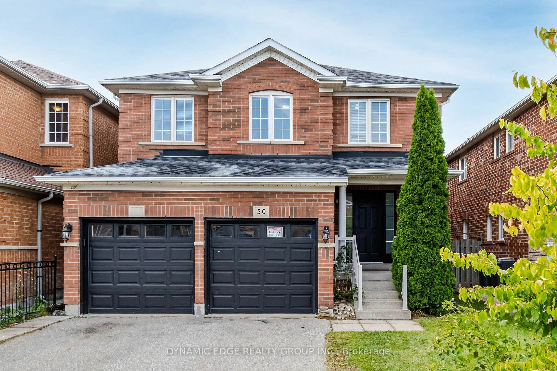 Property Photo:  50 Dunure Cres  ON L7A2Y6 