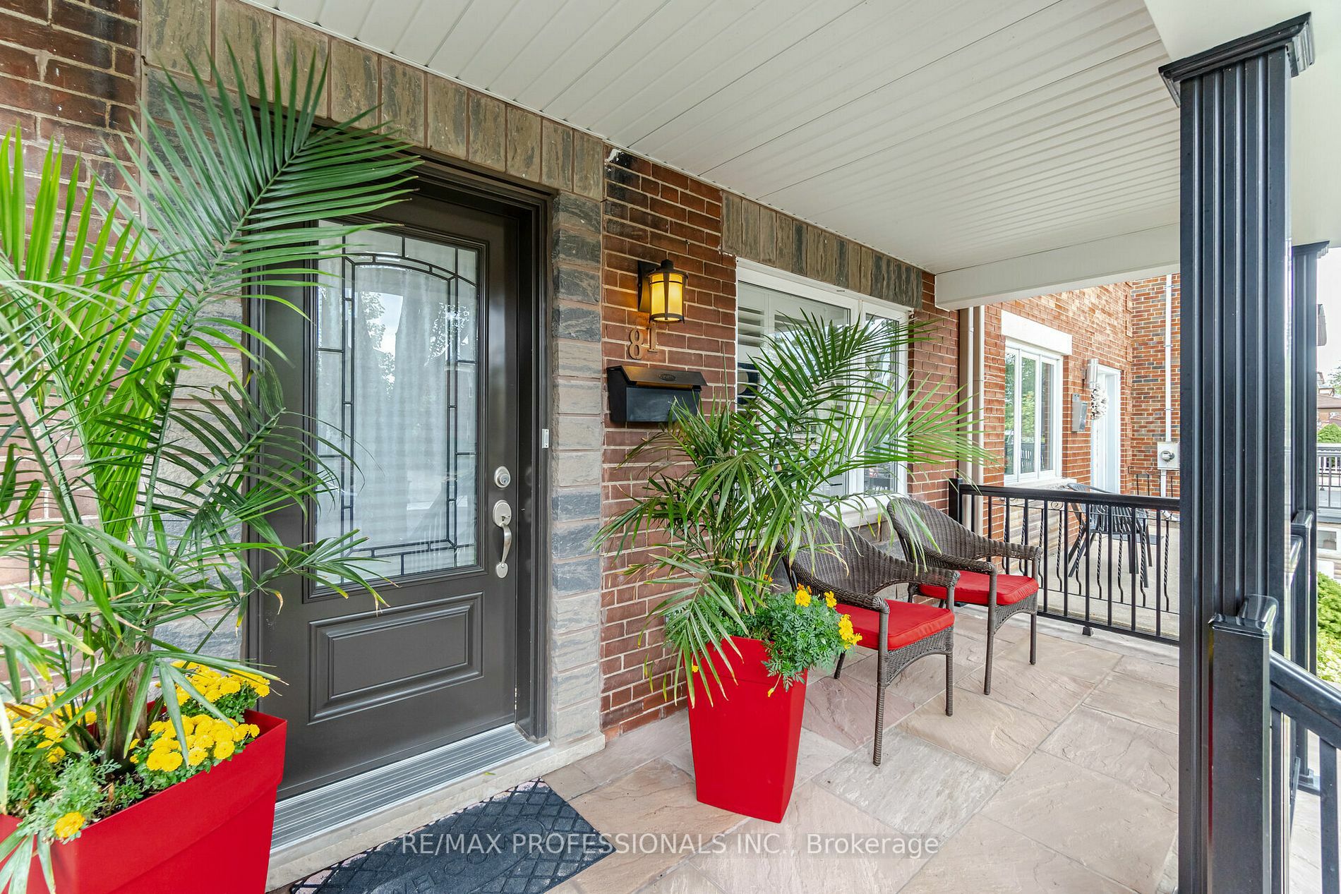 Property Photo: 81 Primrose Ave ON M6H3V2