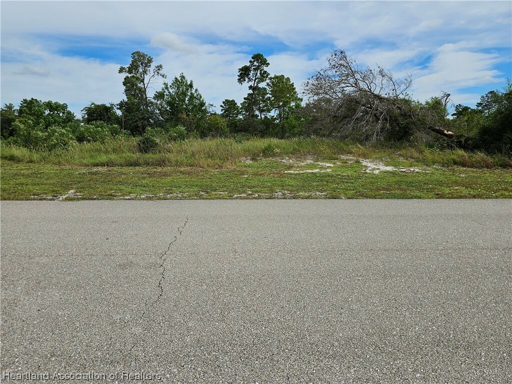 Property Photo:  1312 Columbus Street  FL 33852 