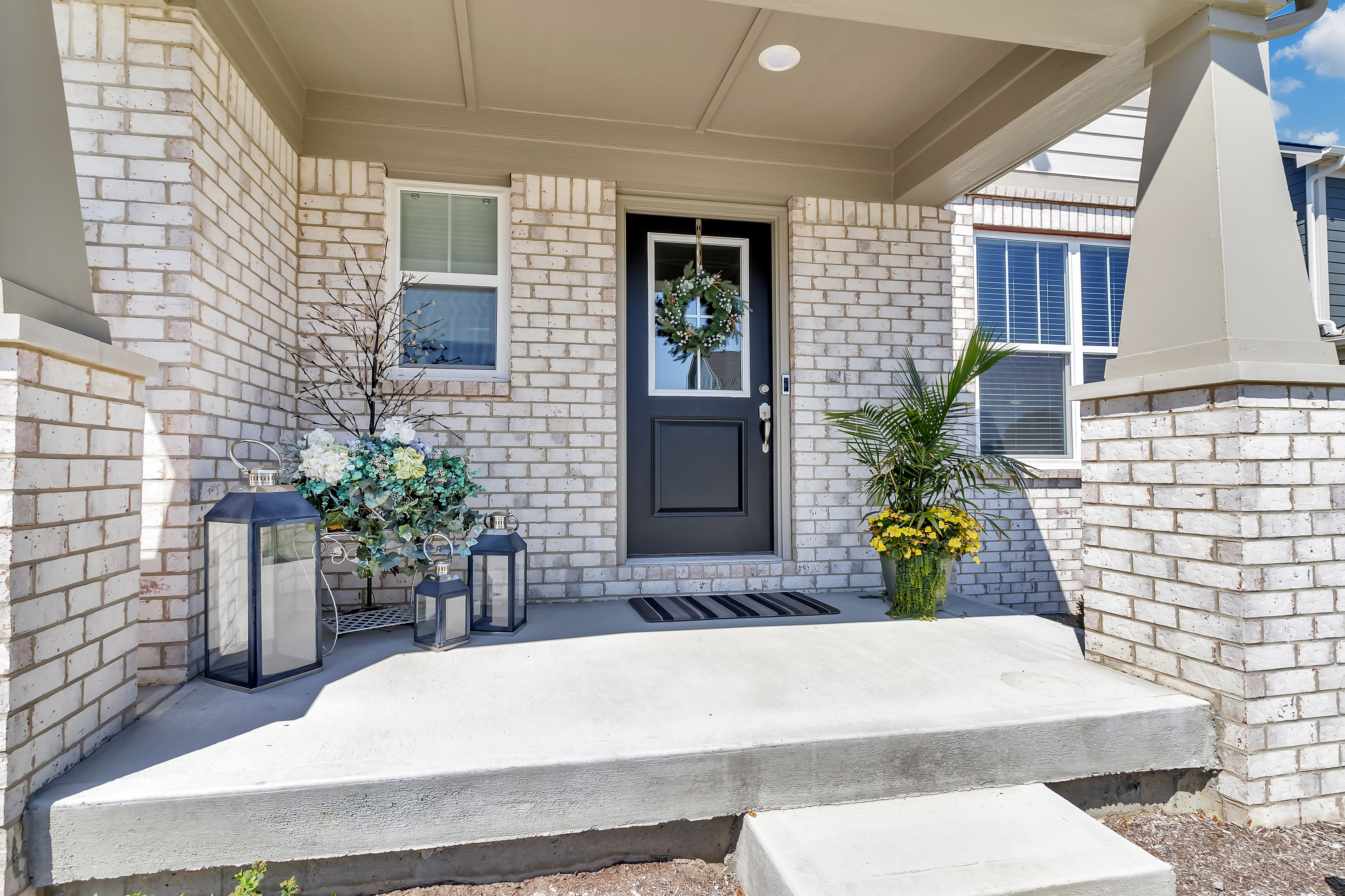 Property Photo: 2046 McCormick Drive IN 46143