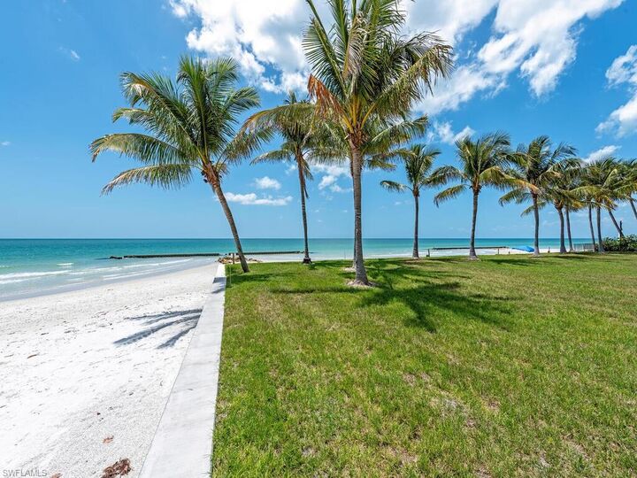 Property Photo:  4550 Gordon Dr  FL 34102 