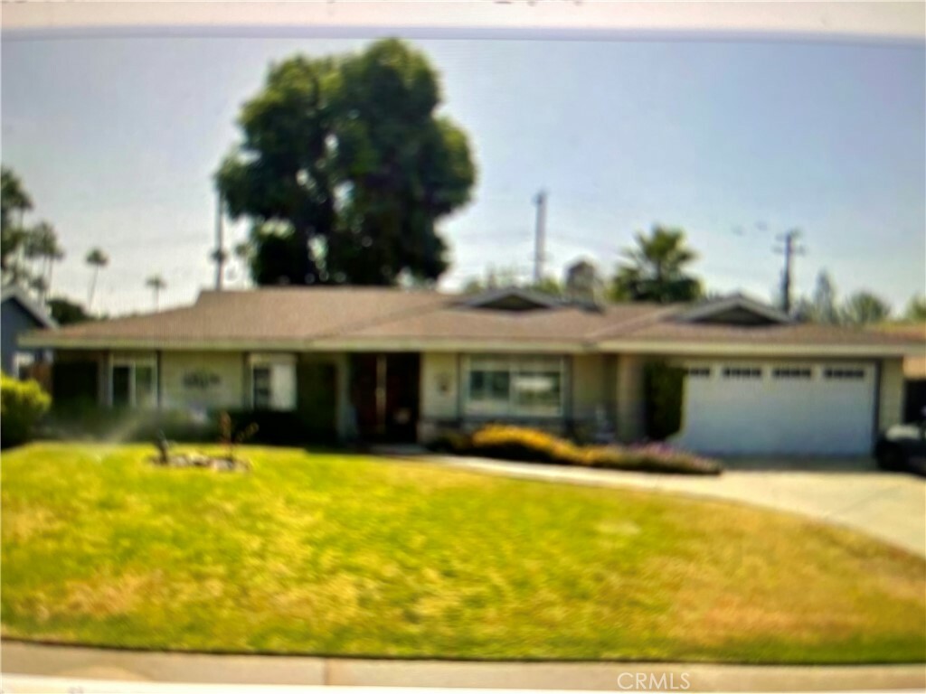 Property Photo:  3250 Dawnview Avenue  CA 91767 