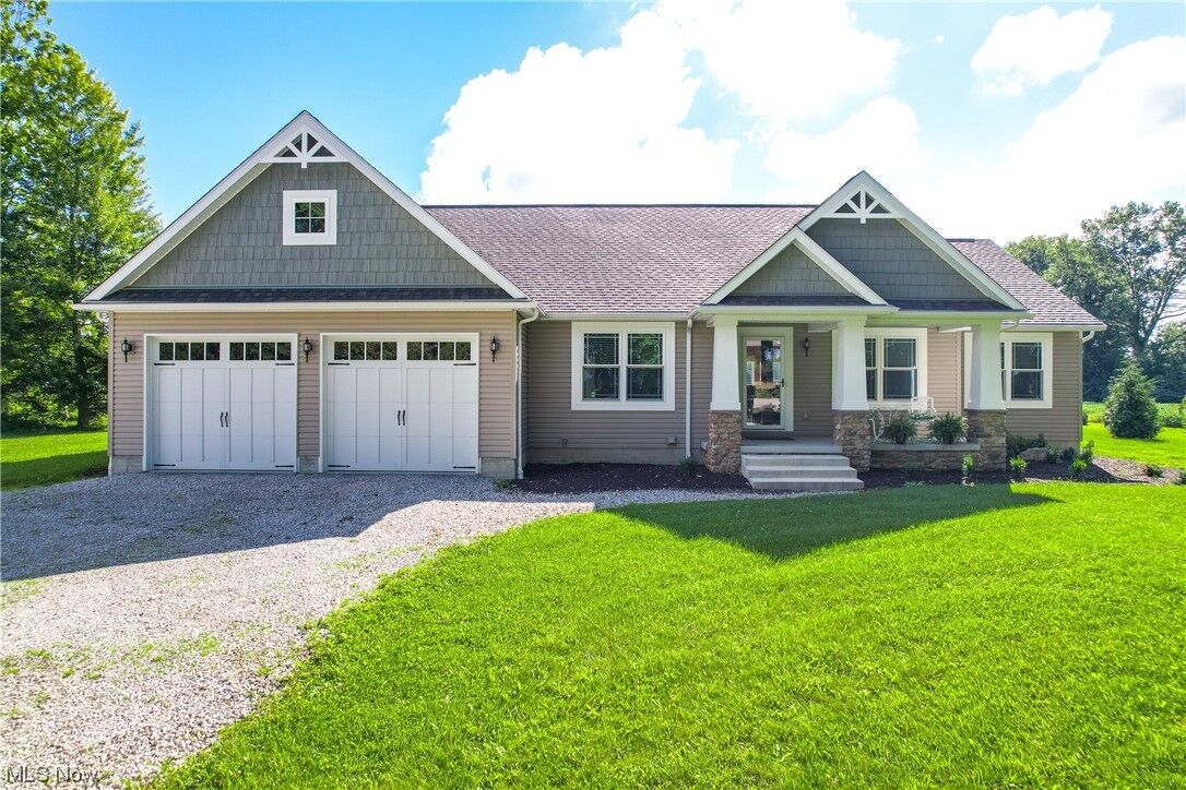 Property Photo: 3158 State Route 60 OH 44889