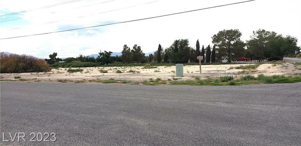 Property Photo:  521 Jarvis Road  NV 89060 