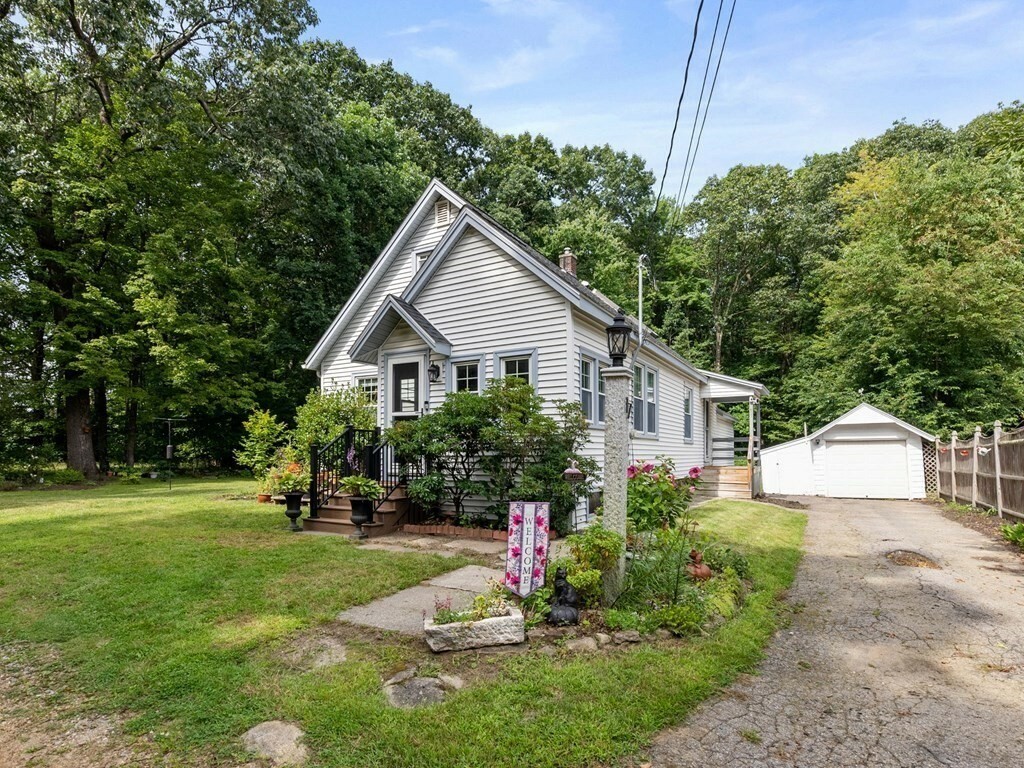 Property Photo:  17 Birch Ave  MA 01520 