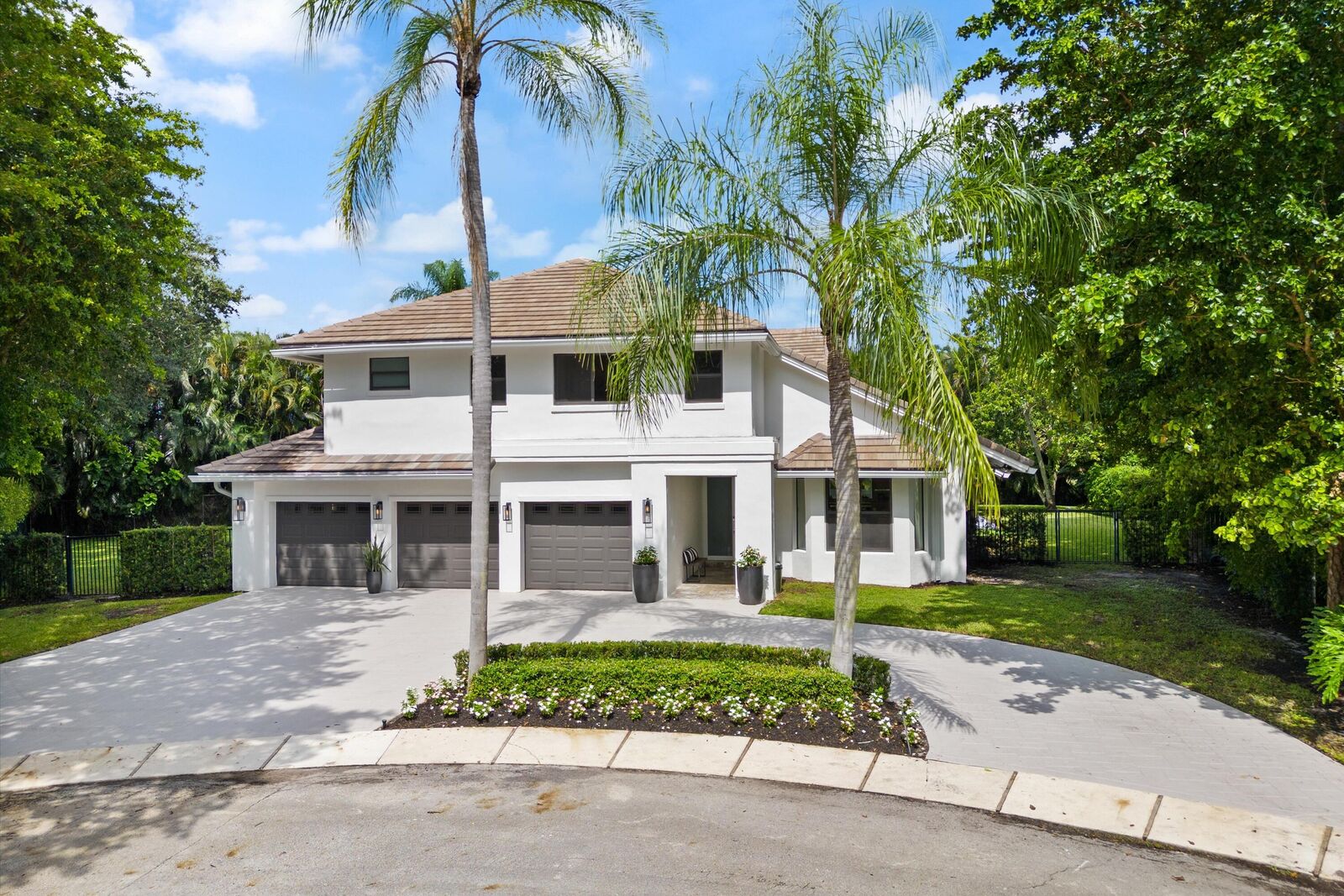 Property Photo:  3315 Saint Charles Circle  FL 33434 