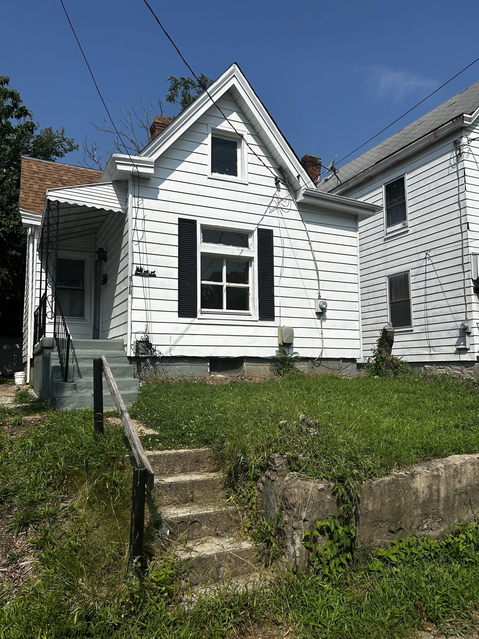 Property Photo:  5133 Rolston Ave  OH 45212 
