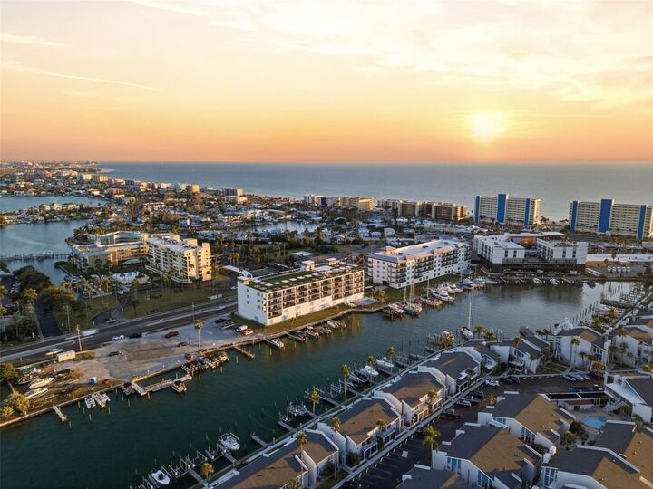 Property Photo: 400 150th Avenue 304 FL 33708