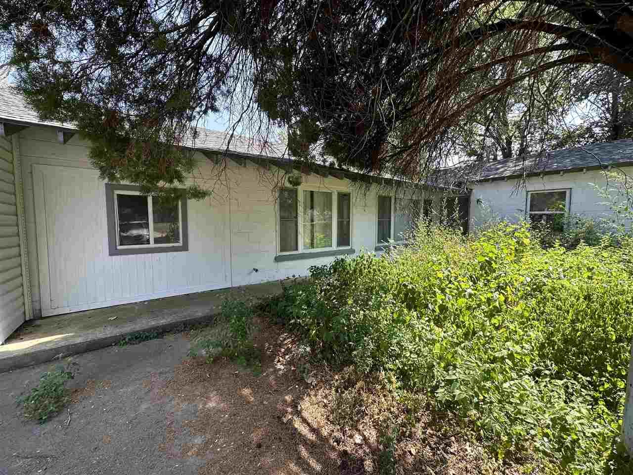 Property Photo:  537 Virginia  OK 74601 