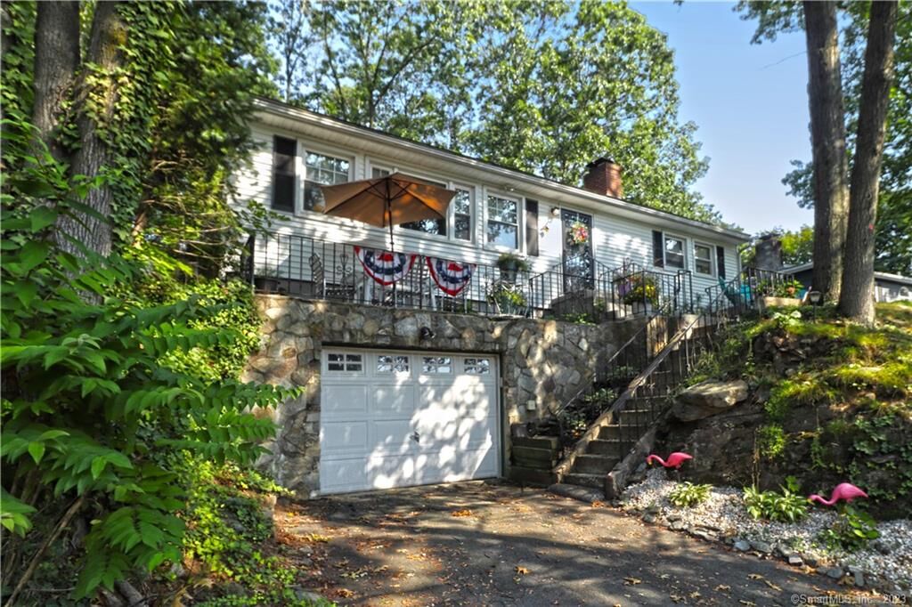 Property Photo: 133 Church Street CT 06516
