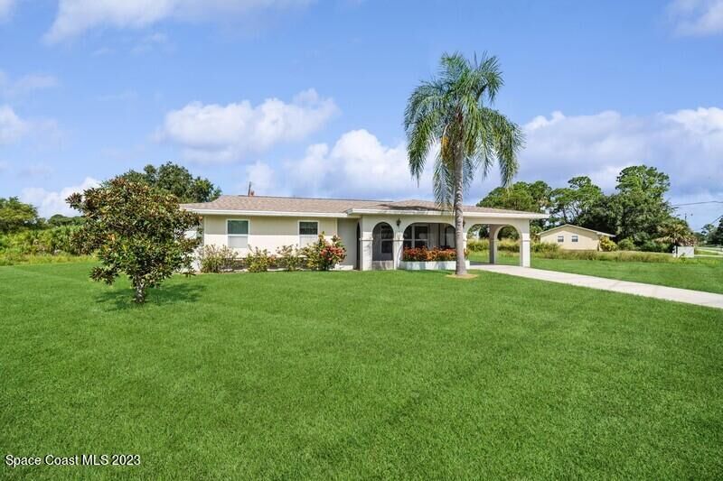 Property Photo: 262 Eldron Boulevard NE FL 32907