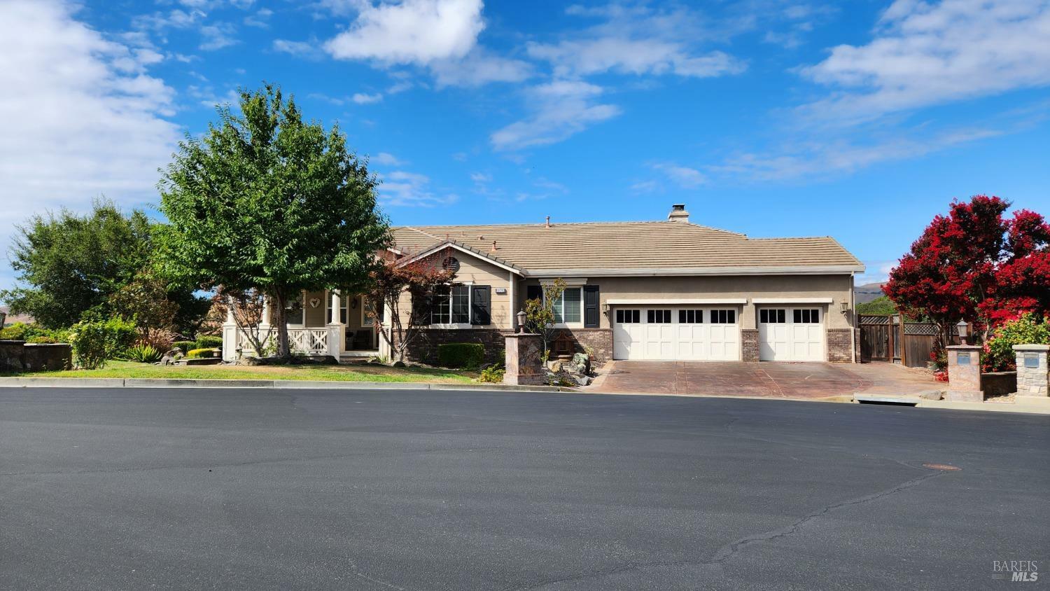 Property Photo:  5319 Iron Stone Court  CA 94534 