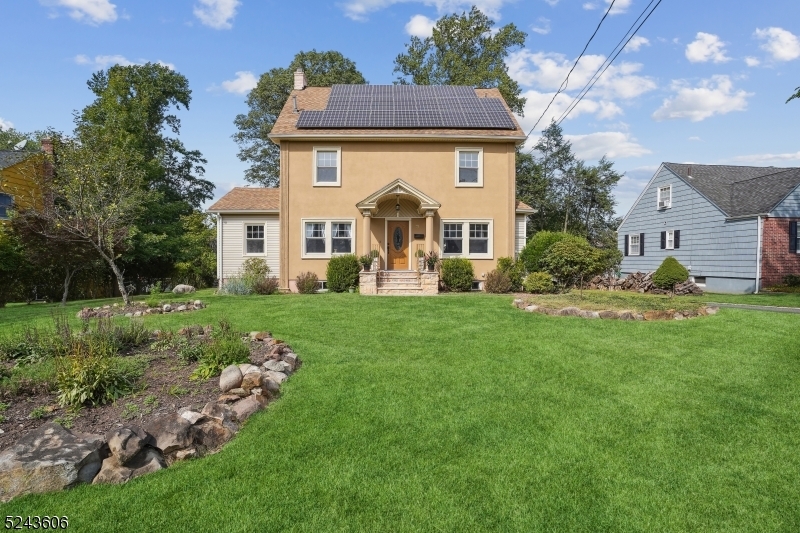 Property Photo:  11 Crystal Ave  NJ 07052 