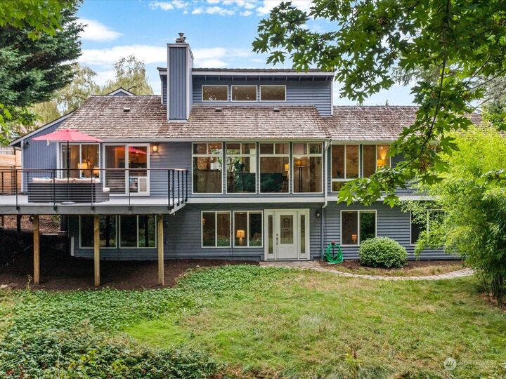 15455 SE 47th Place  Bellevue WA 98006 photo