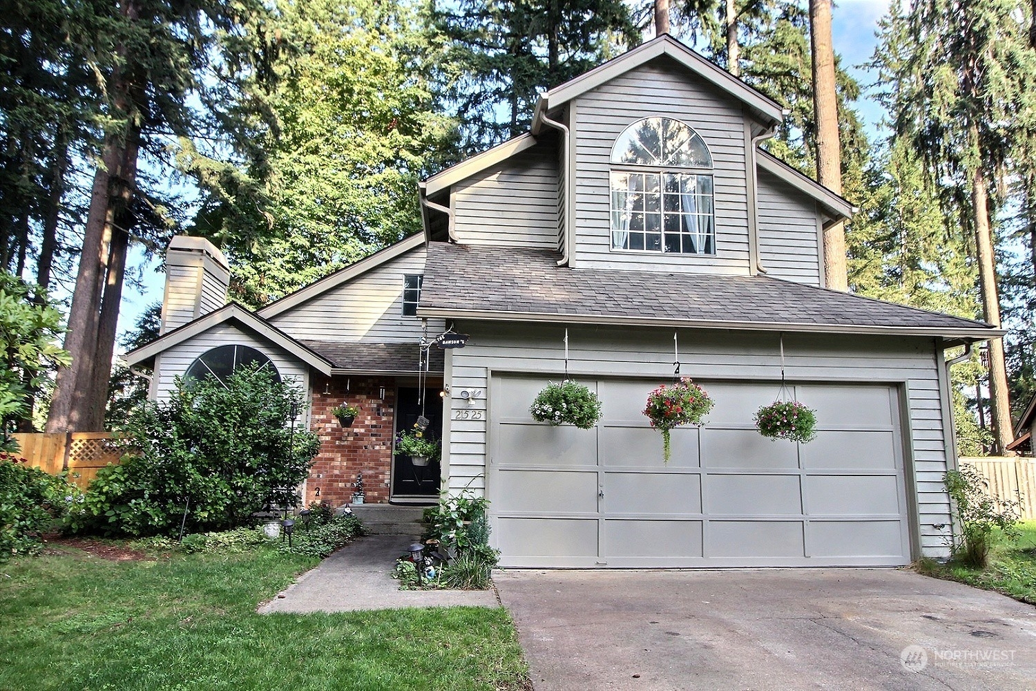 Property Photo:  21525 SE 292nd Court  WA 98042 