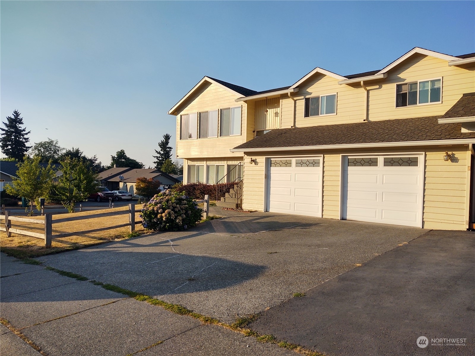 Property Photo:  5320 S 300th Place  WA 98001 