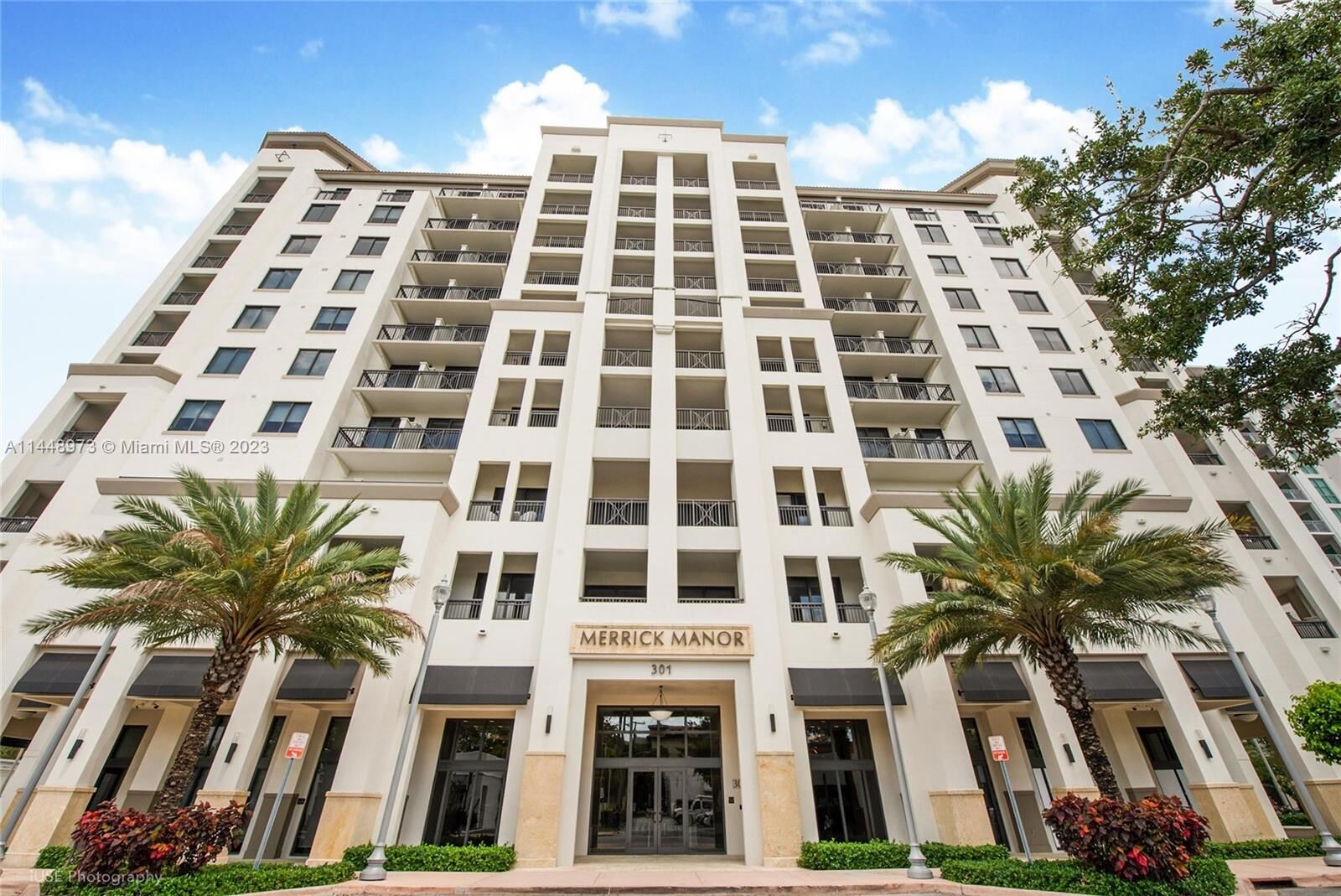 Property Photo: 301 Altara Ave 308 FL 33146