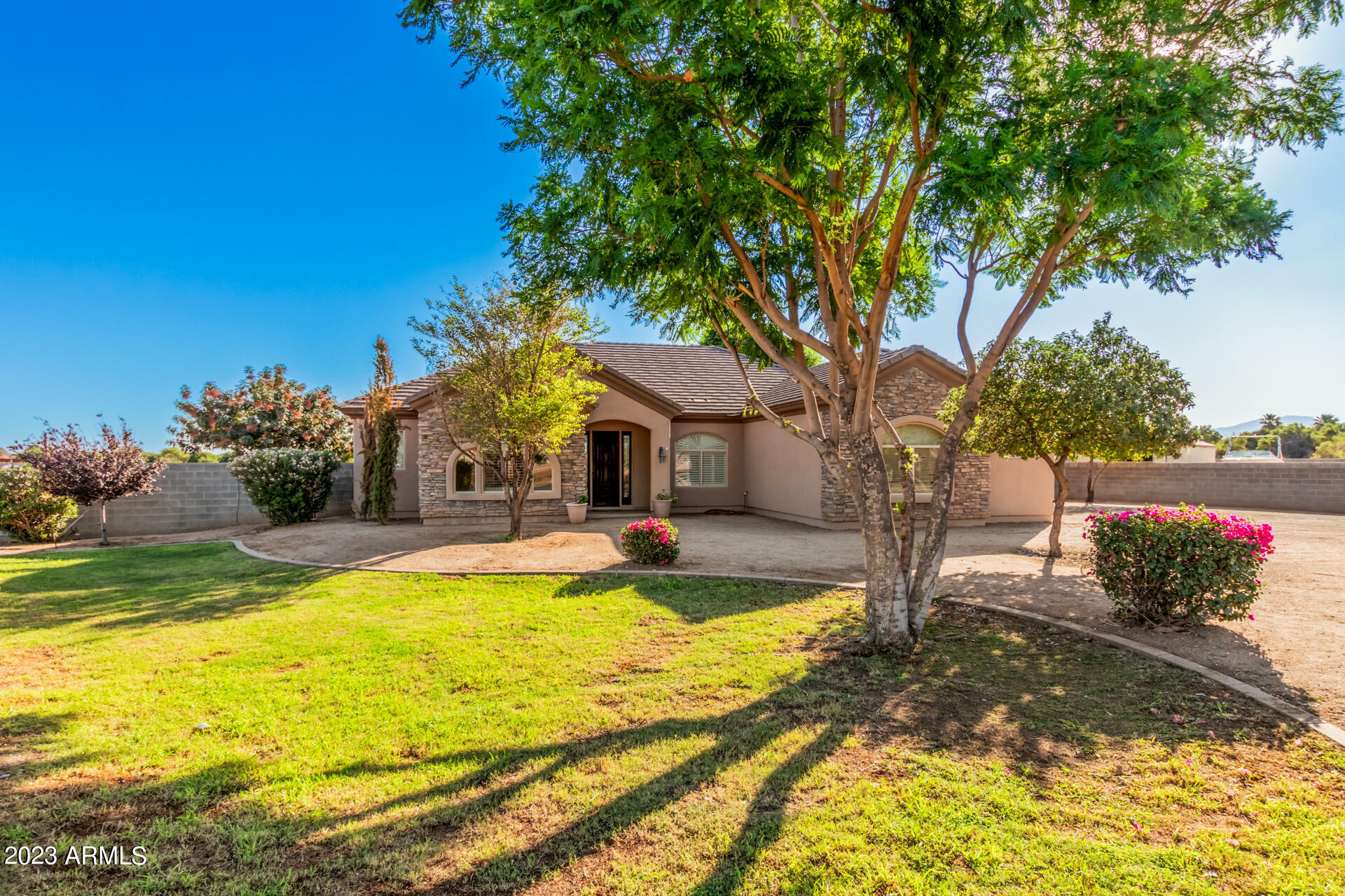 Property Photo: 14435 W Cochise Drive AZ 85355