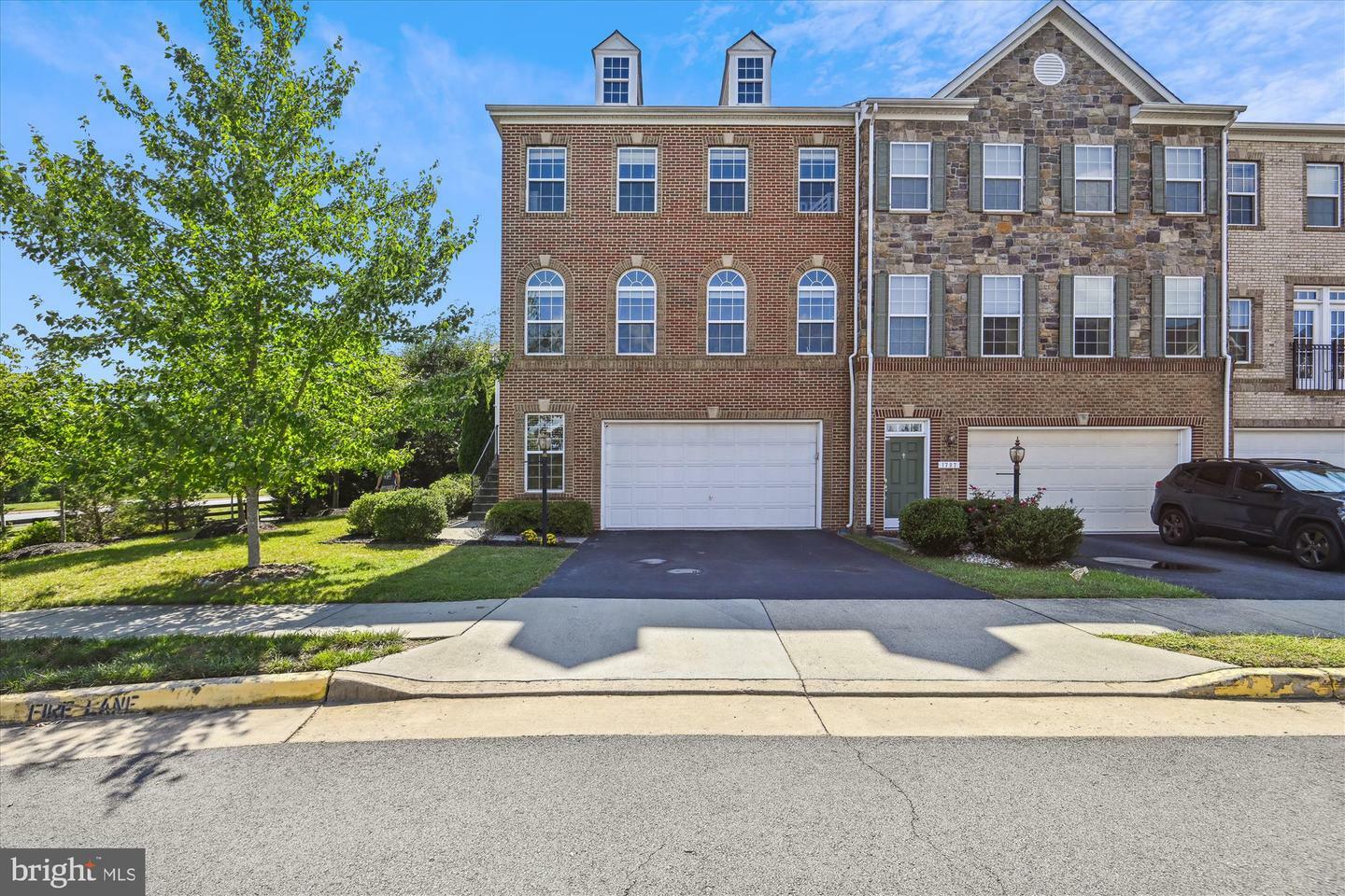 Property Photo: 1799 Moultrie Terrace NE VA 20176