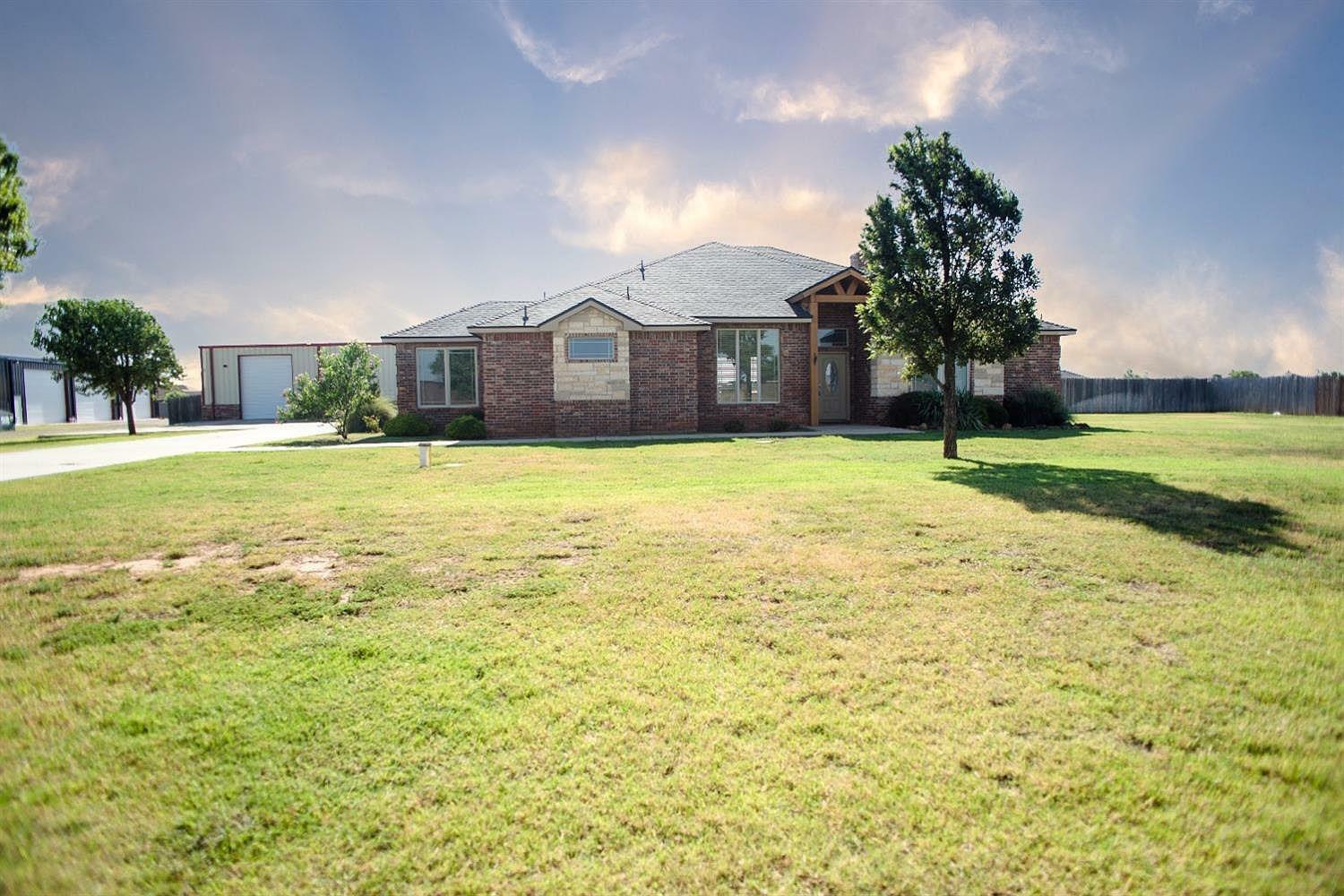 Property Photo:  15901 County Road 2140  TX 79423 