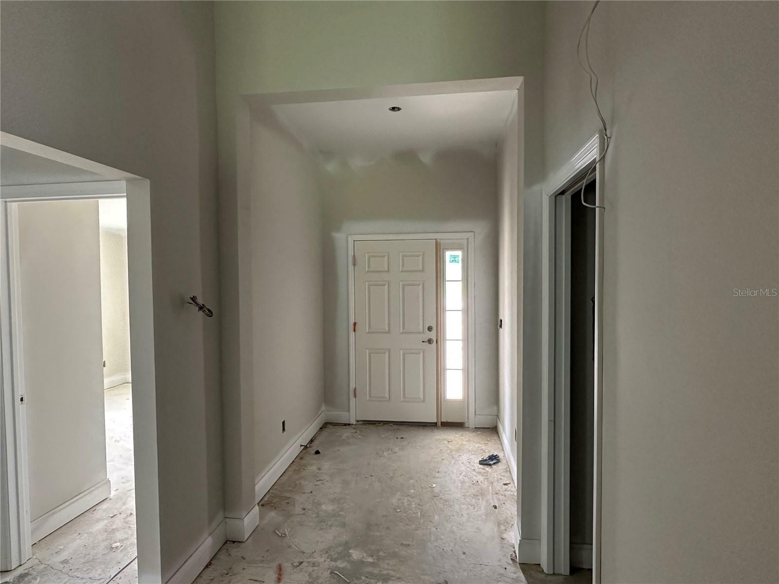 Property Photo:  589 West Rexford Drive  FL 34465 