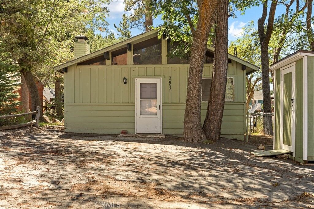 Property Photo: 32937 Chipmunk Lane CA 92382