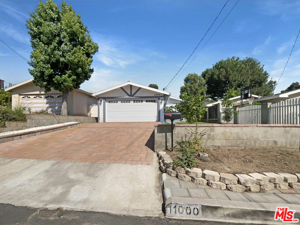 Property Photo:  11000 Eldora Avenue  CA 91040 