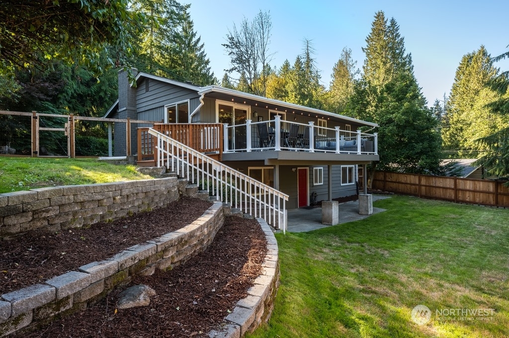 Property Photo:  13612 196th Avenue SE  WA 98059 