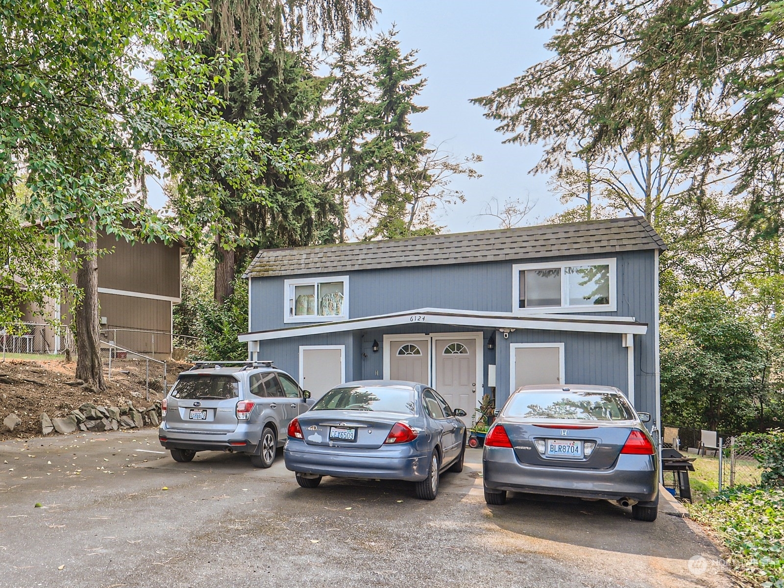 Property Photo:  6124 Kenwood Drive  WA 98203 