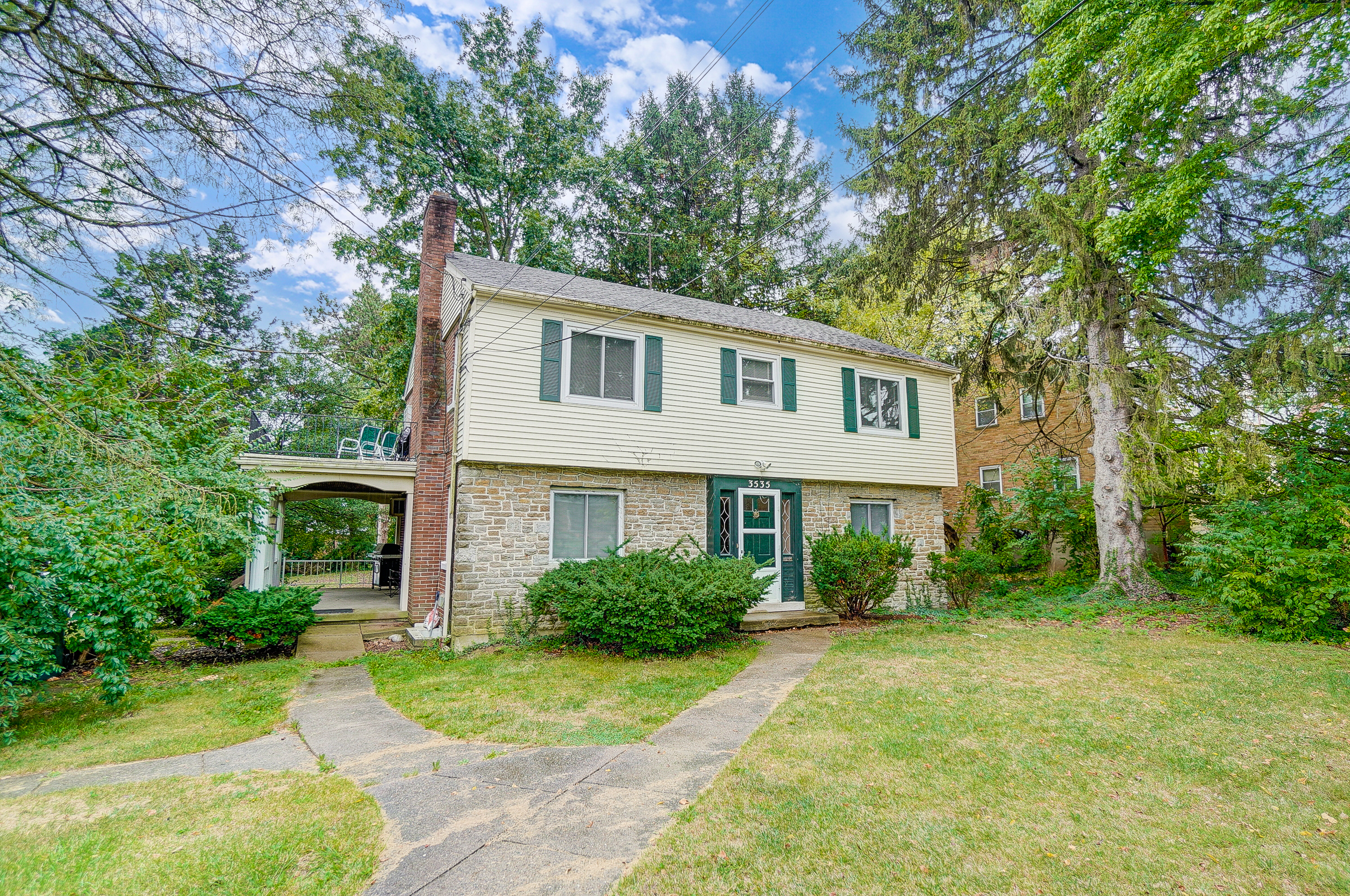 Property Photo: 3535 Werk Rd OH 45248
