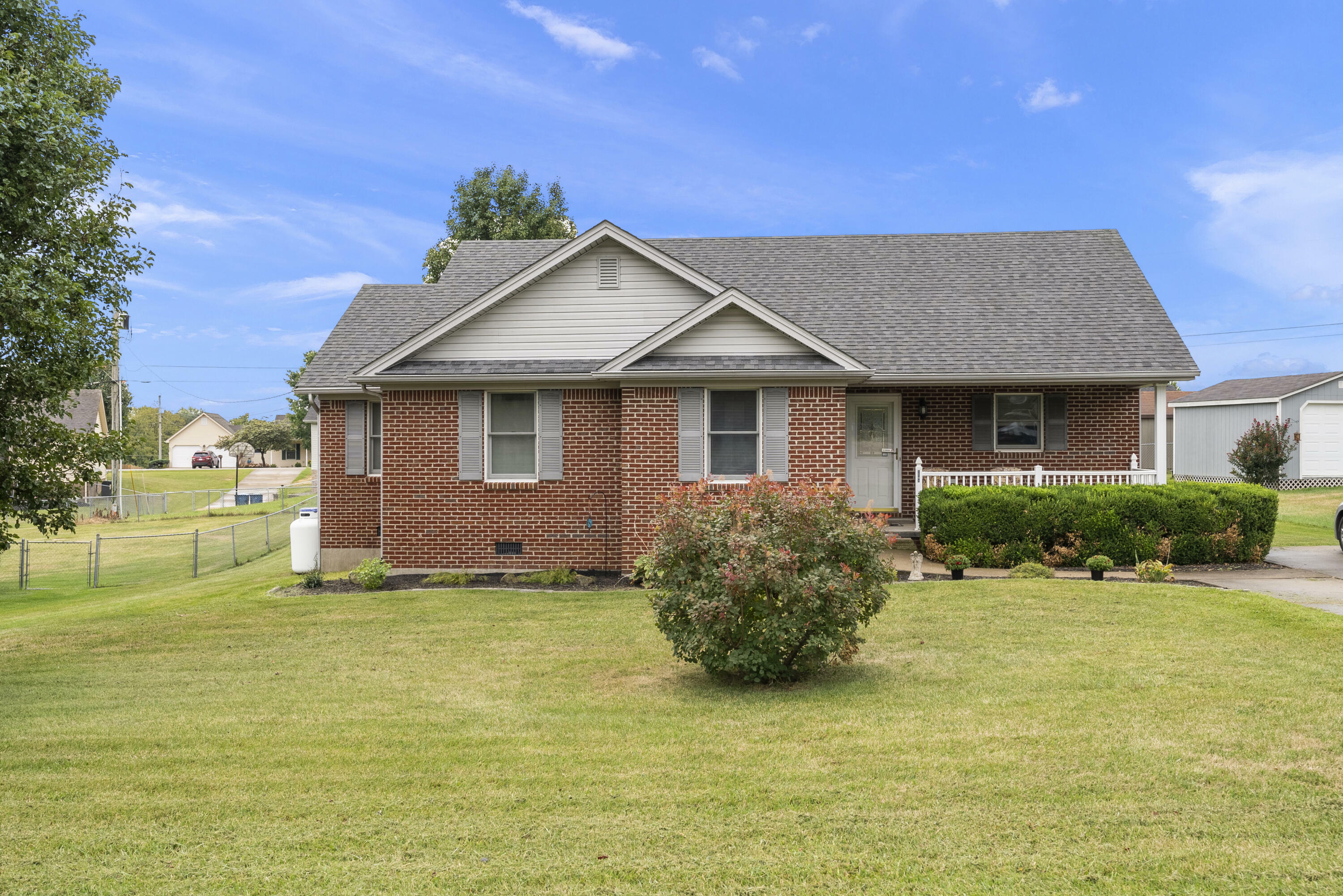 Property Photo:  1108 Indian Trail  KY 40342 