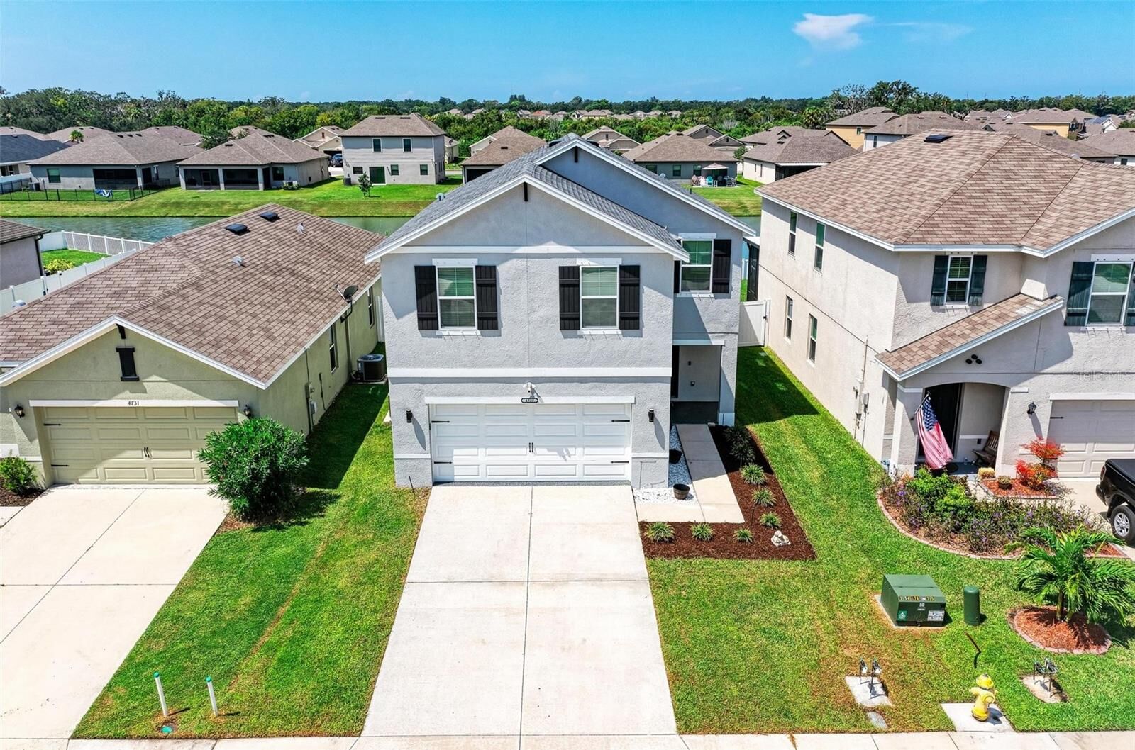 Property Photo:  4727 Lindever Lane  FL 34221 