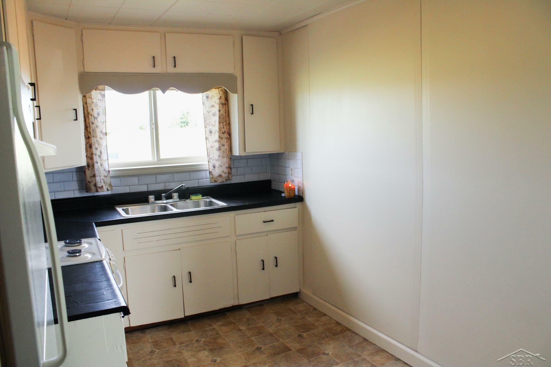 Property Photo: 6490 E Esmond MI 48739