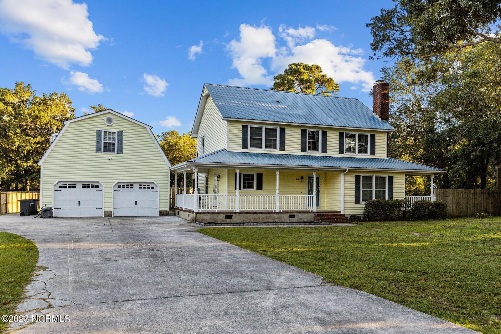 Property Photo:  404 Loma Linda Drive  NC 28584 
