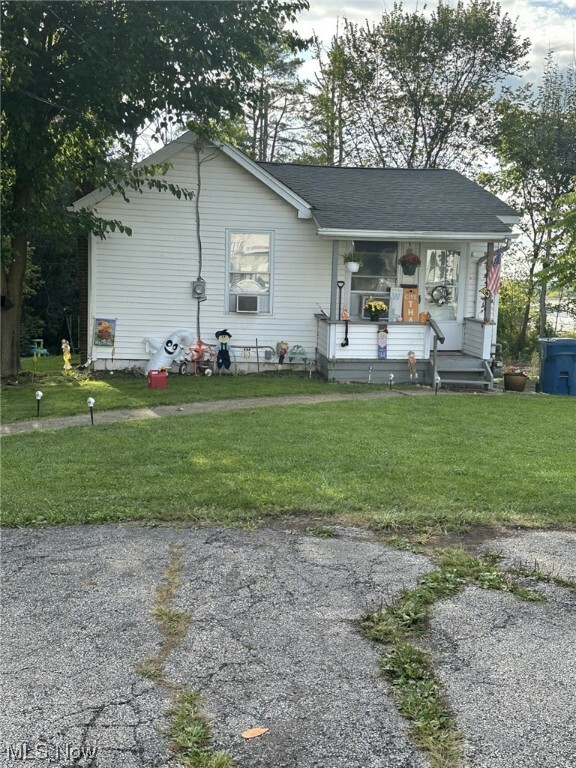Property Photo: 163 N Mecca Street 165 OH 44410