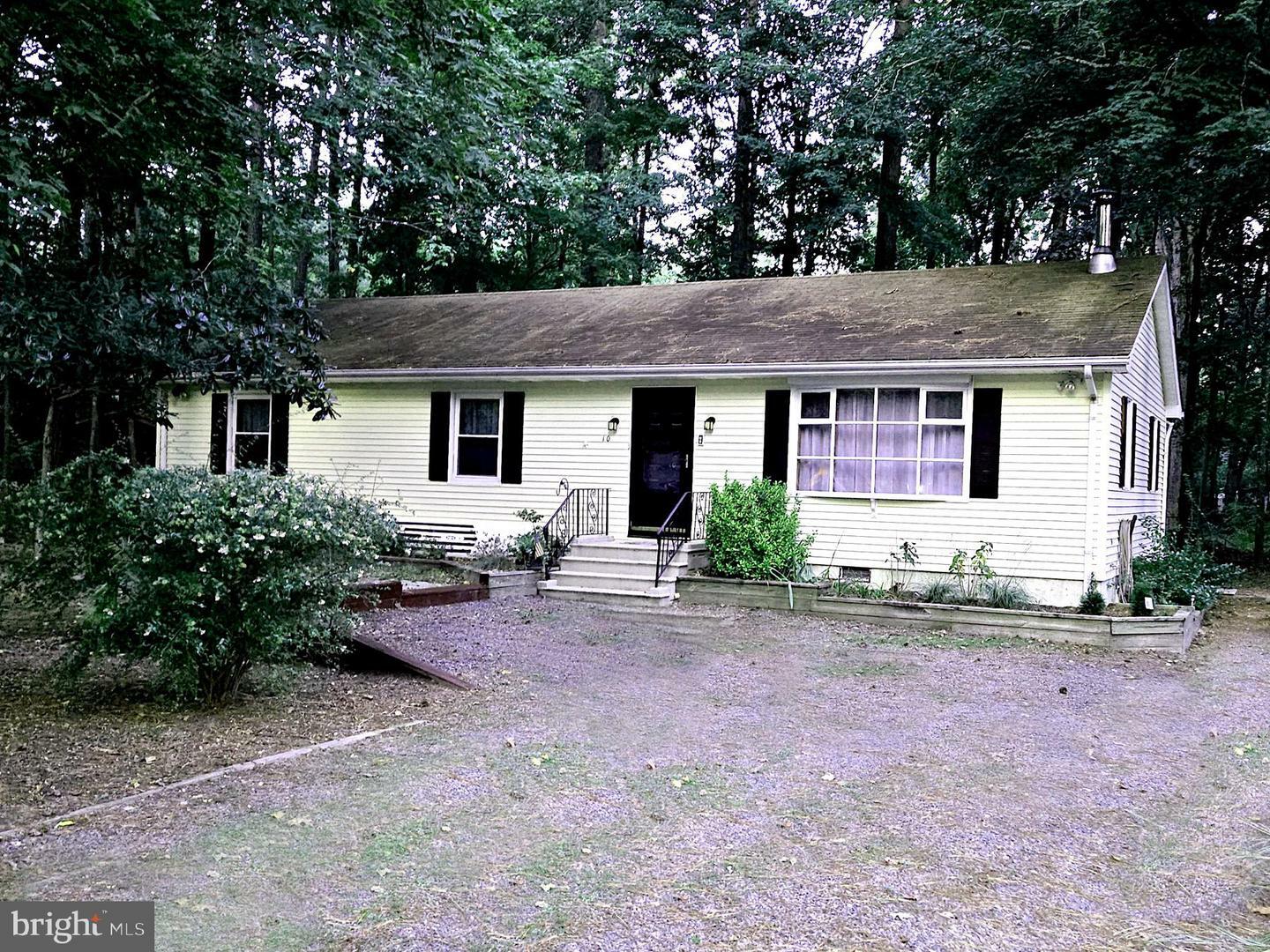 Property Photo: 10 Starboard Court MD 21811