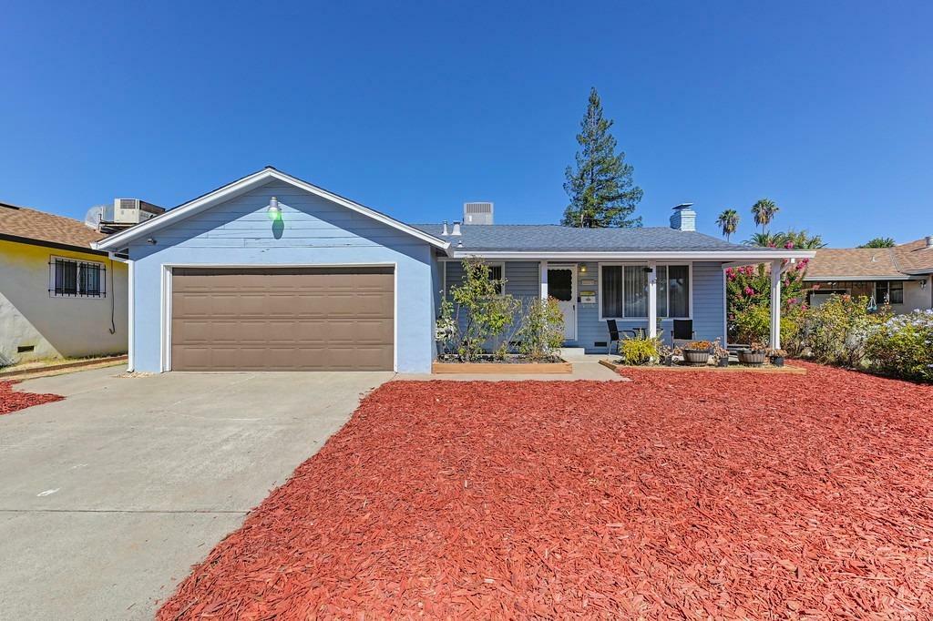 Property Photo: 2029 Edison Avenue CA 95821