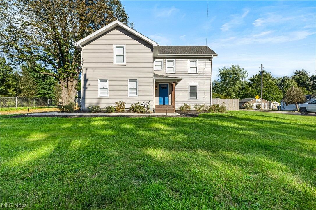 Property Photo: 1405 Shannon Road OH 44420