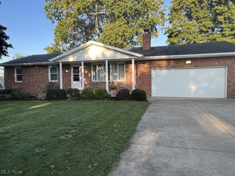 Property Photo: 12771 Kaufman Avenue NW OH 44632