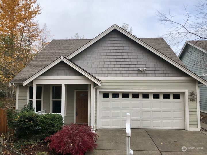 Property Photo:  618 Starflower Court  WA 98229 