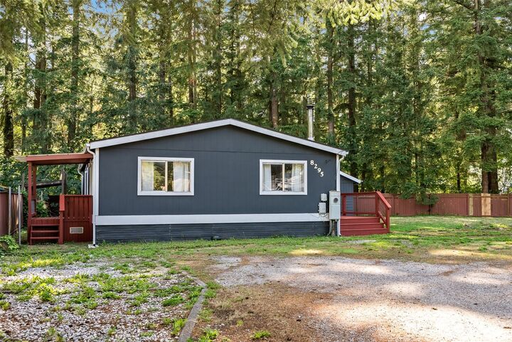Property Photo:  8295 Golden Valley Boulevard  WA 98266 