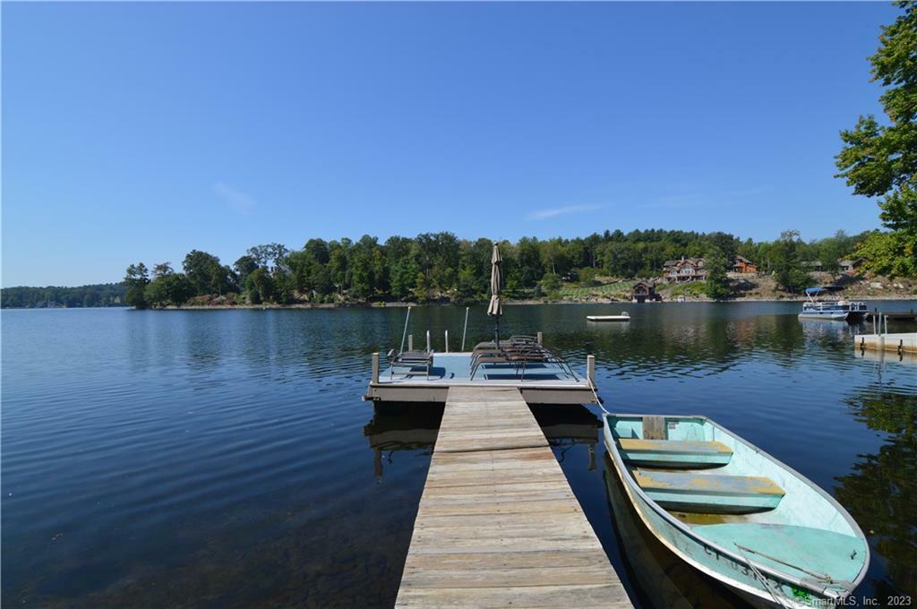 27 Sandy Beach Road  Middlebury CT 06762 photo