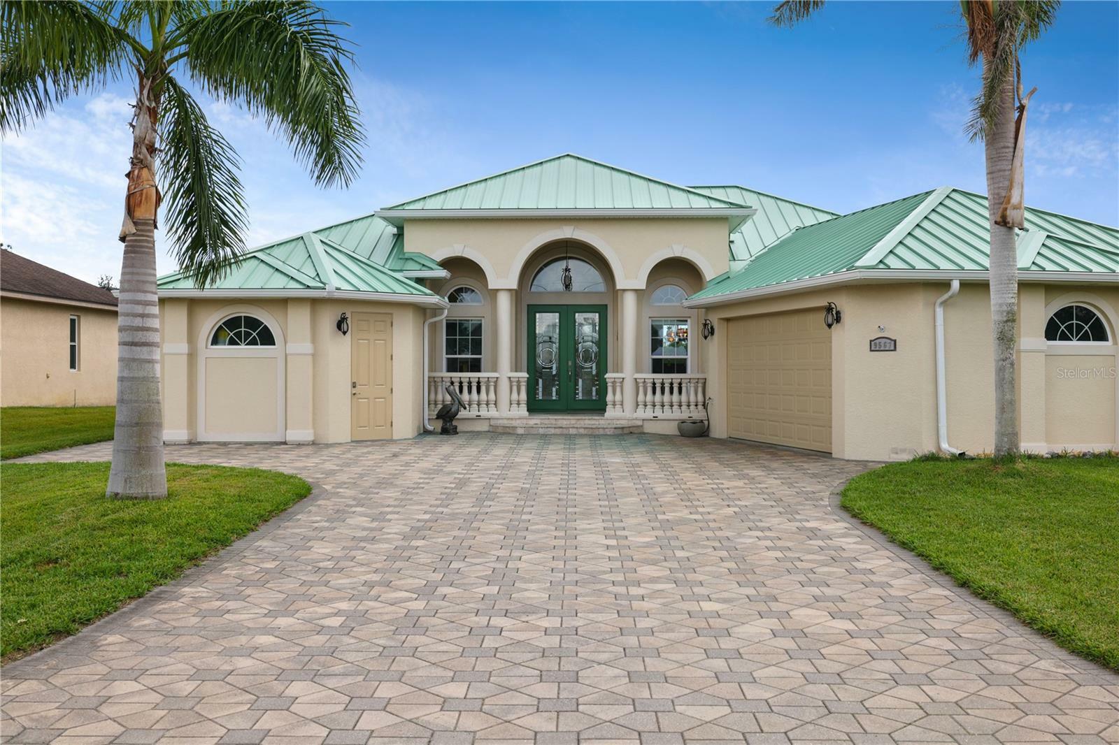 Property Photo:  9567 Honeymoon Drive  FL 33981 