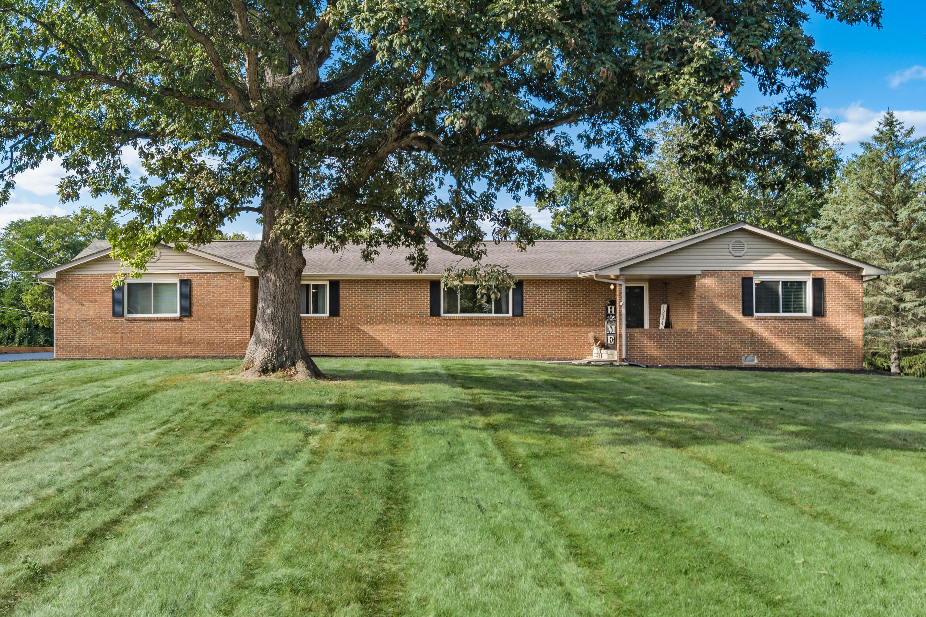 Property Photo: 12344 Kahler Drive OH 43146