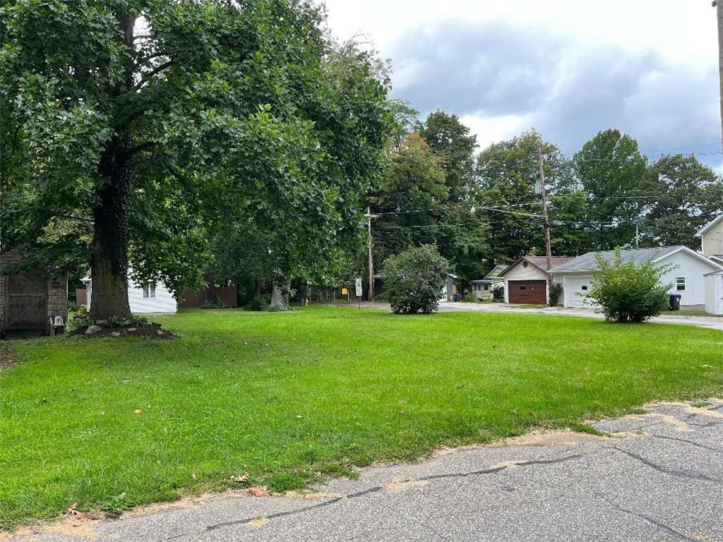 Property Photo:  104 Kelso Drive  PA 16505 