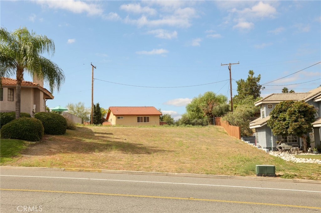 Property Photo:  28973 Vacation Drive  CA 92587 