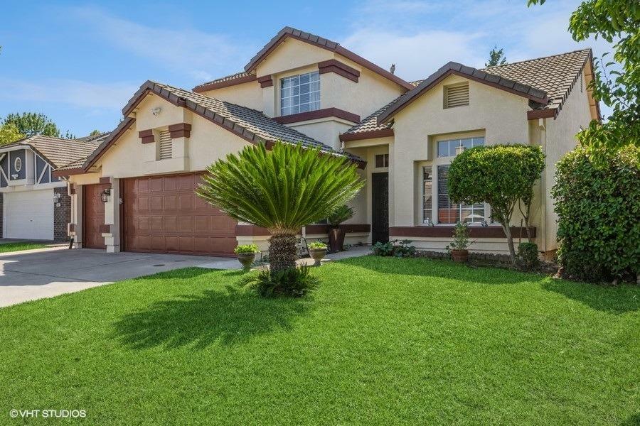 Property Photo: 9082 Chantal Way CA 95829